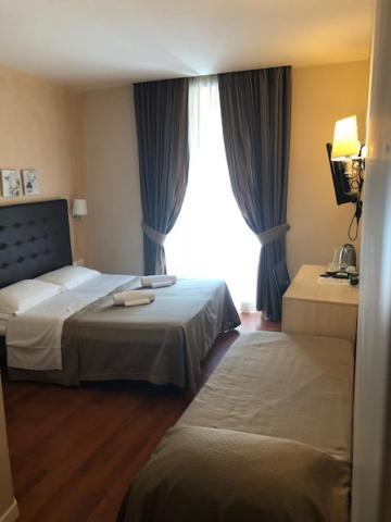 Elle Cavour Guest House Roma Eksteriør bilde
